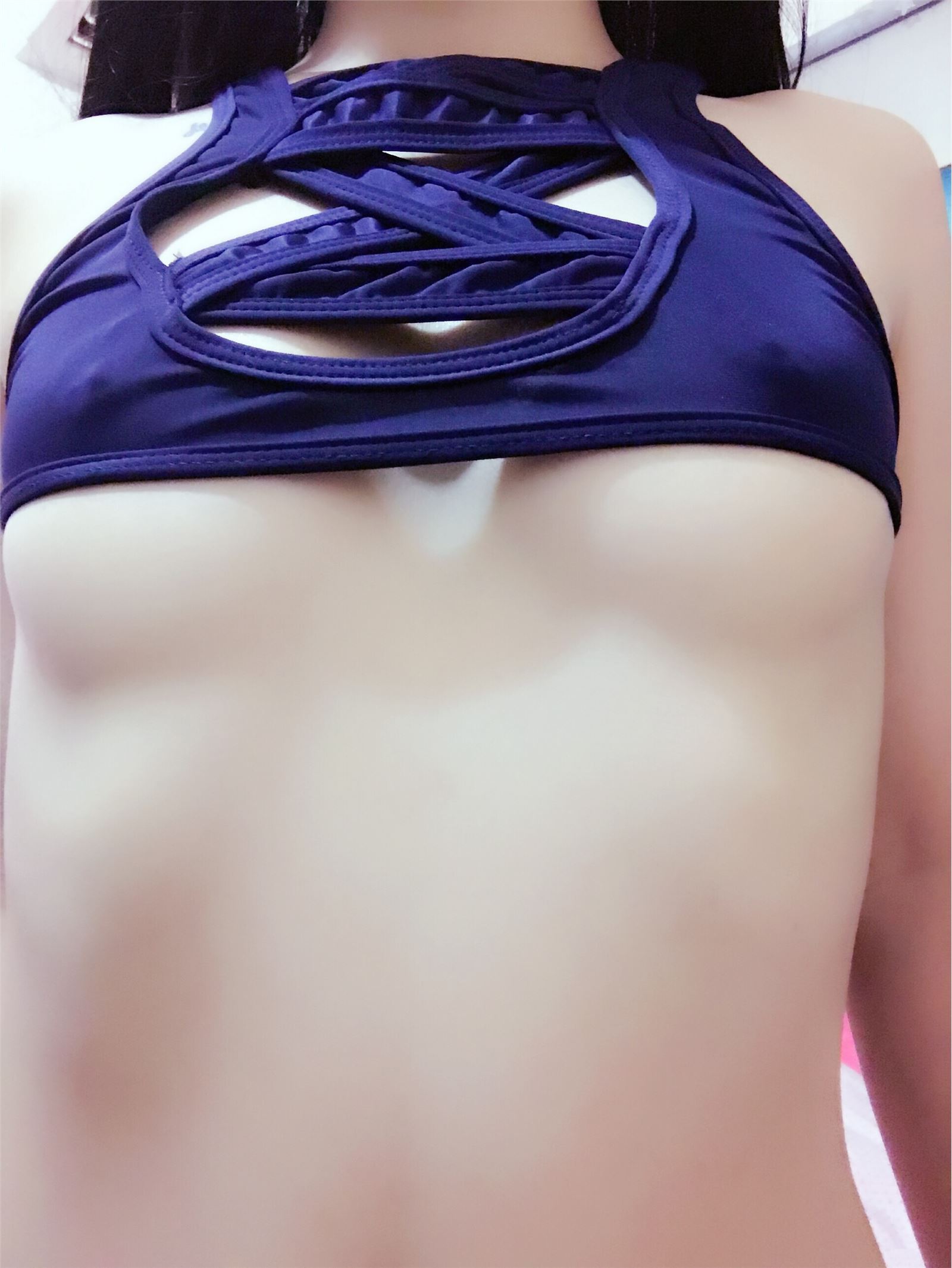 猫性少女 套图 闺房内自嗨